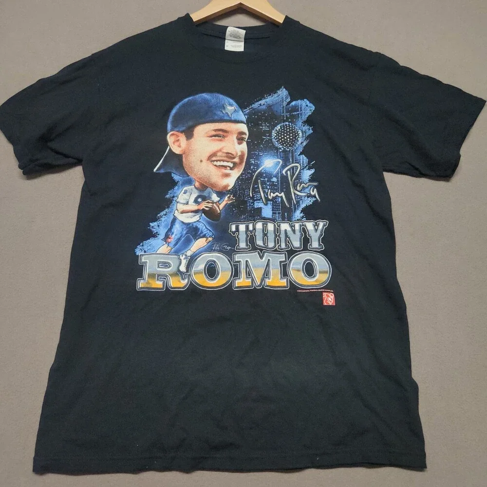Tony Romo Graphic T-Shirt Black Medium 100% Cotton Regular Fit Made in Haiti